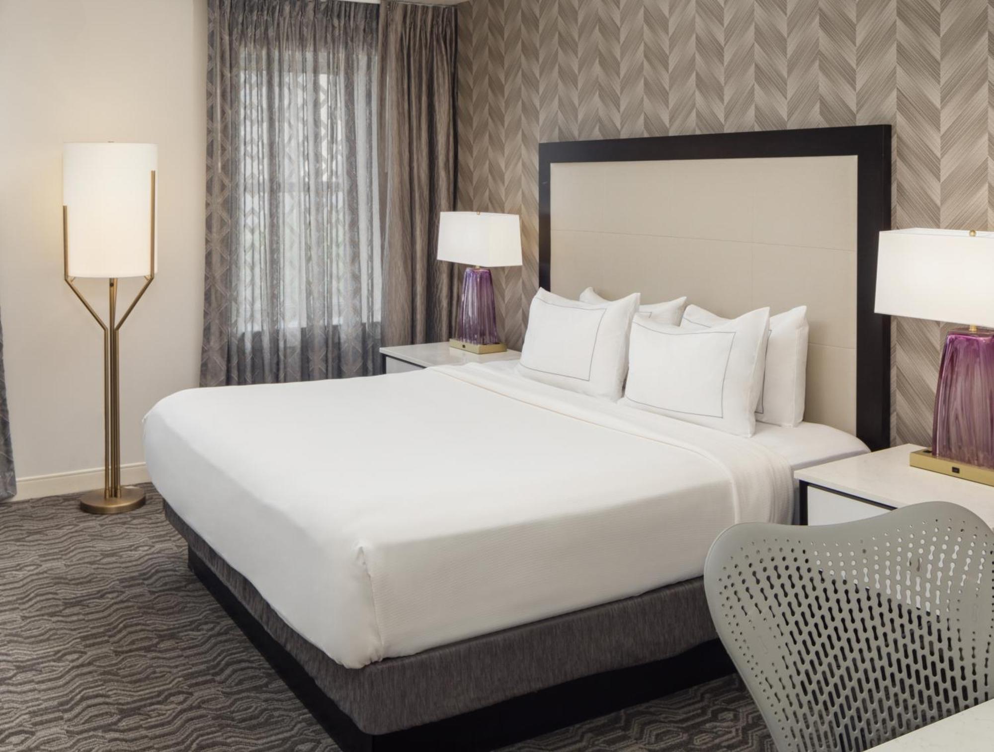 Doubletree Suites By Hilton Hotel Detroit Downtown - Fort Shelby Kültér fotó