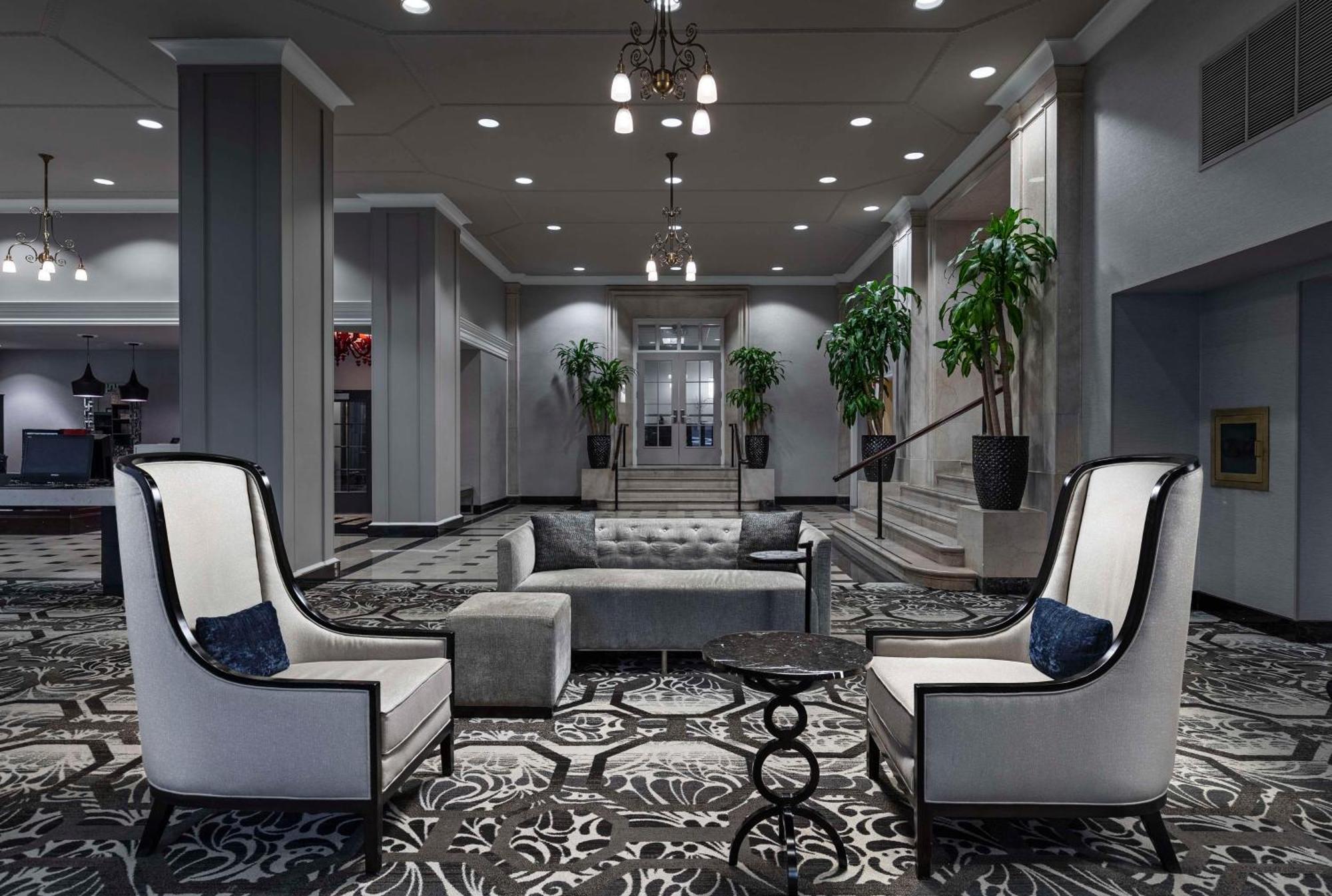 Doubletree Suites By Hilton Hotel Detroit Downtown - Fort Shelby Kültér fotó