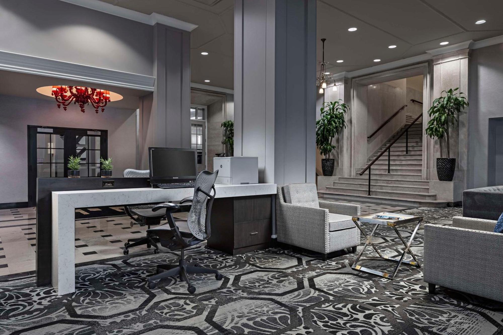 Doubletree Suites By Hilton Hotel Detroit Downtown - Fort Shelby Kültér fotó