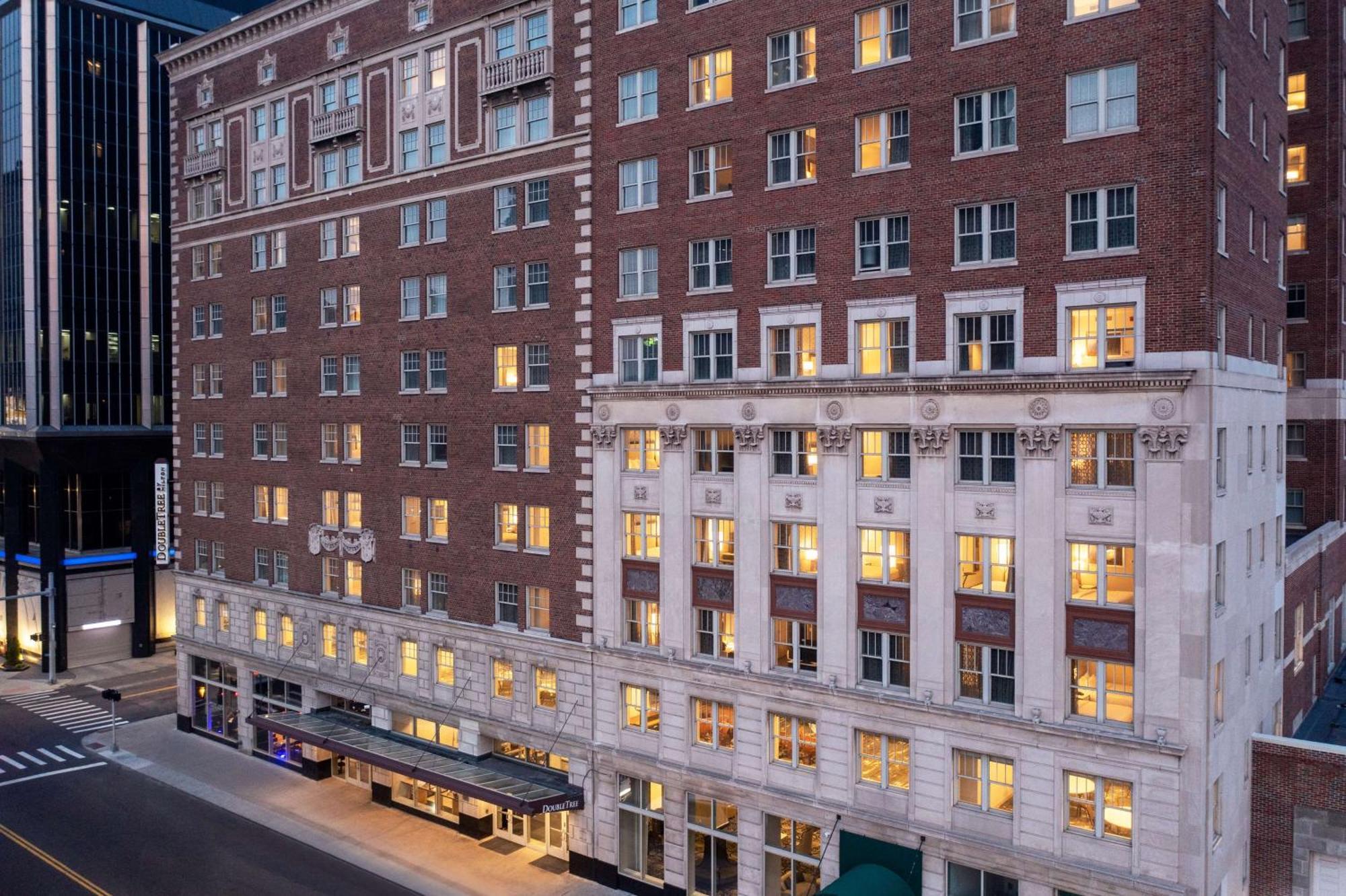 Doubletree Suites By Hilton Hotel Detroit Downtown - Fort Shelby Kültér fotó