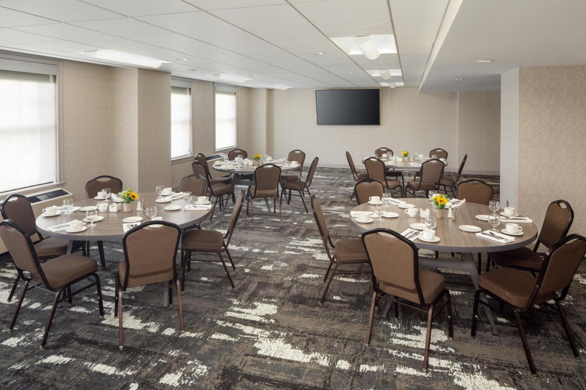 Doubletree Suites By Hilton Hotel Detroit Downtown - Fort Shelby Kültér fotó