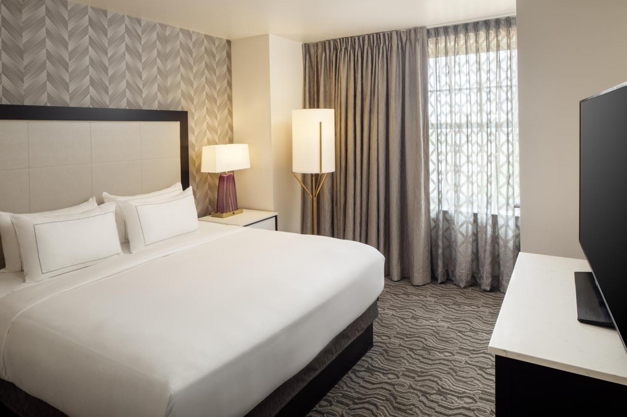 Doubletree Suites By Hilton Hotel Detroit Downtown - Fort Shelby Kültér fotó