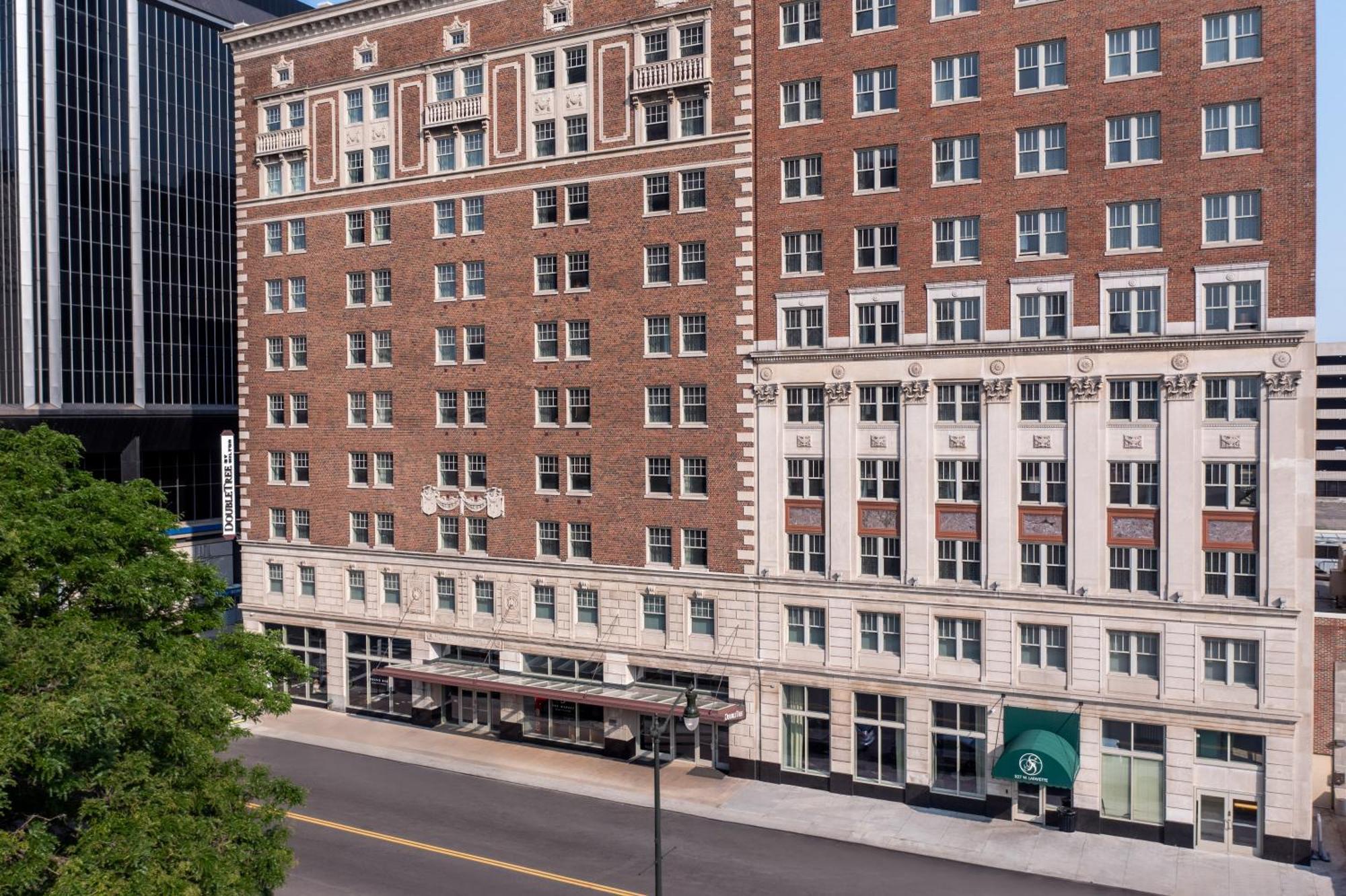 Doubletree Suites By Hilton Hotel Detroit Downtown - Fort Shelby Kültér fotó